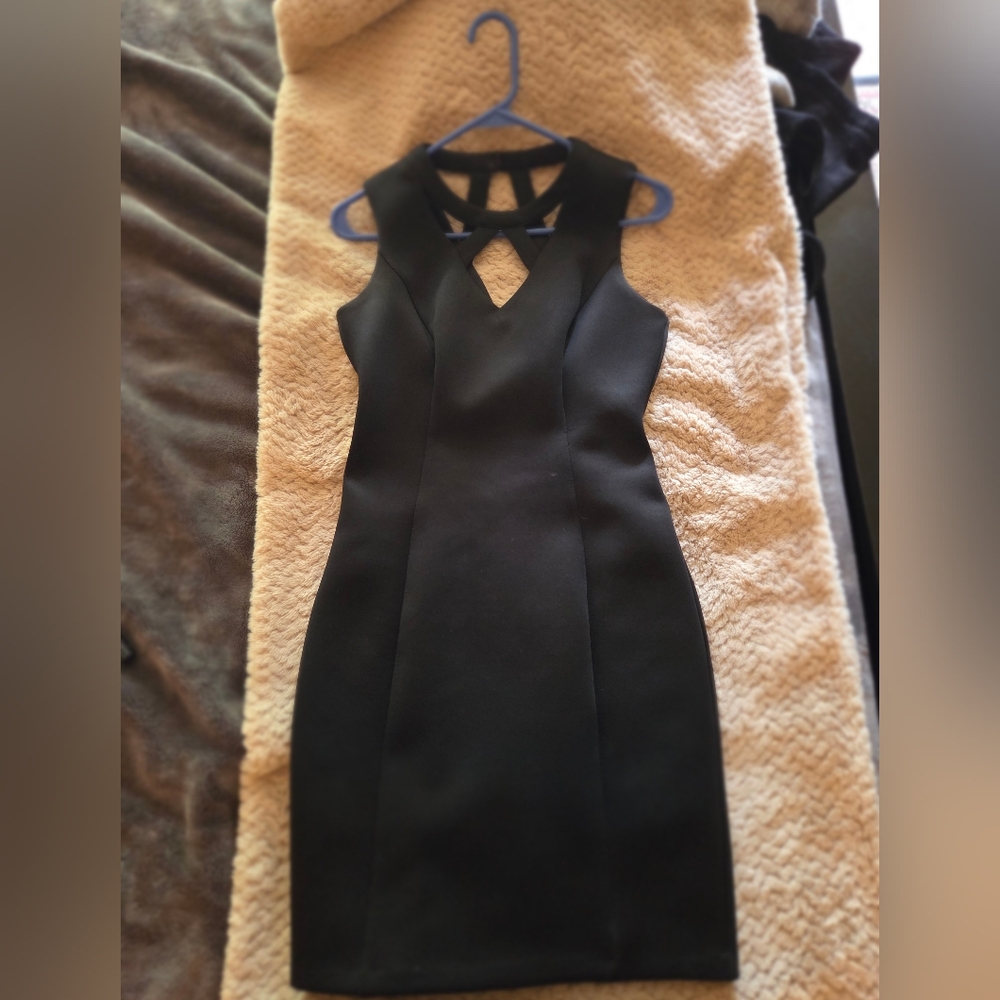 Guess Black Cutout Midi Dress